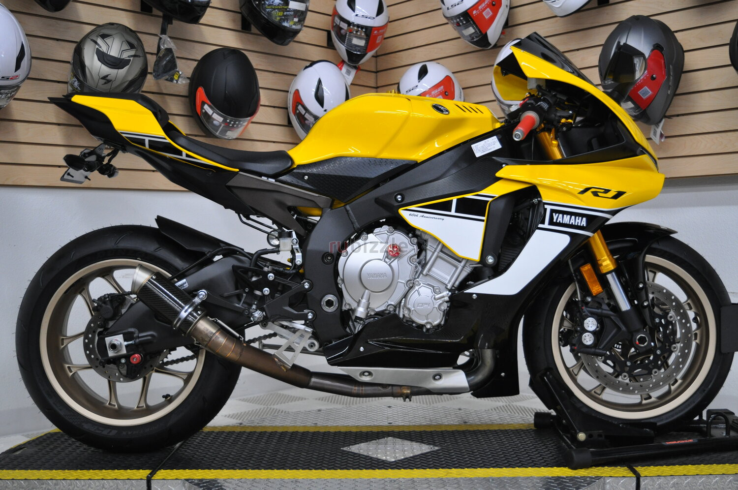 Motorcycles for sale:  YAMAHA R1 YELOW 2016