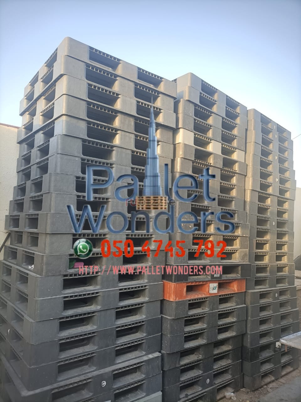 0507330544 palllets Dubai wooden