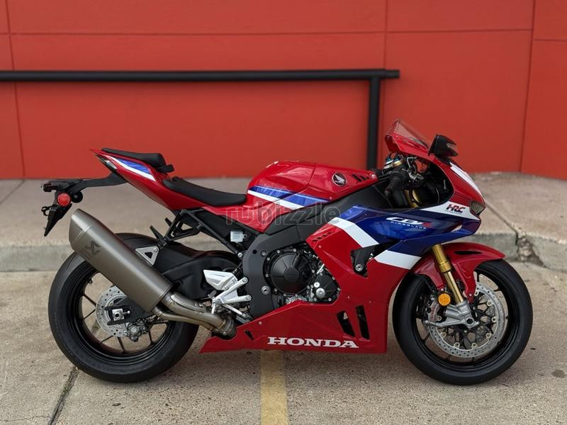 2026 Honda CBR1000RR-R Fireblade SP