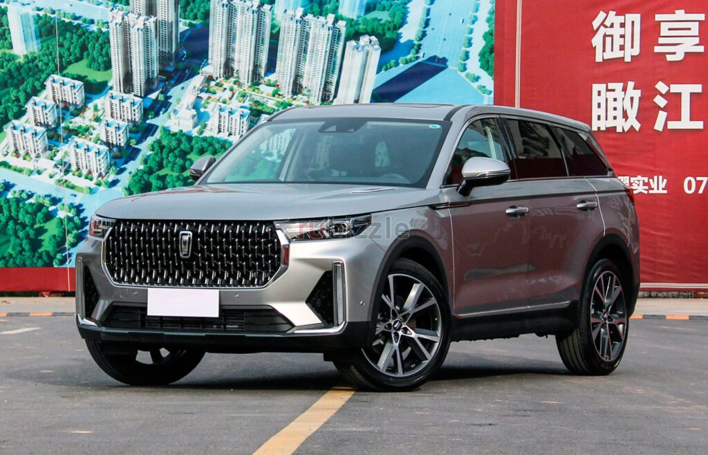 The Best Cars to Buy in the UAE: Luxury, SUV, and Budget Choices