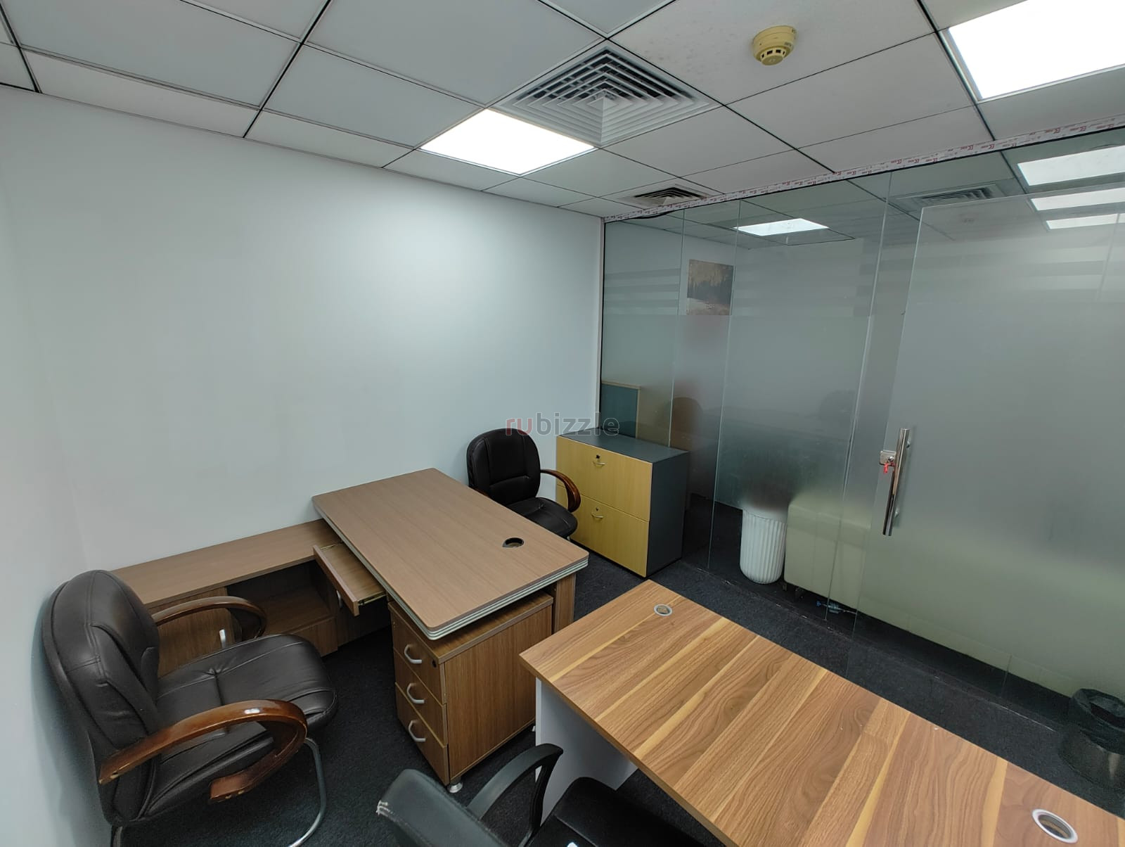 110 sqft office for rent in Deira,Dubai